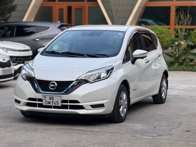 Nissan Note 2018, 31,000 km - 1.2 л - Bakı