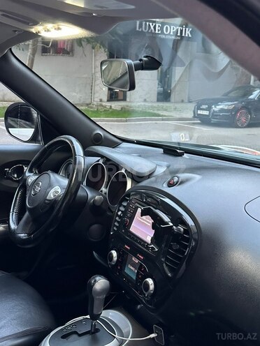 Nissan Juke 2013, 273,588 km - 1.6 l - Bakı