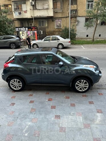 Nissan Juke 2013, 273,588 km - 1.6 l - Bakı