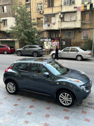 Nissan Juke 2013, 273,588 km - 1.6 l - Bakı