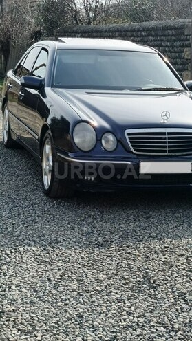 Mercedes E 270 2000, 495,000 km - 2.7 л - Lənkəran