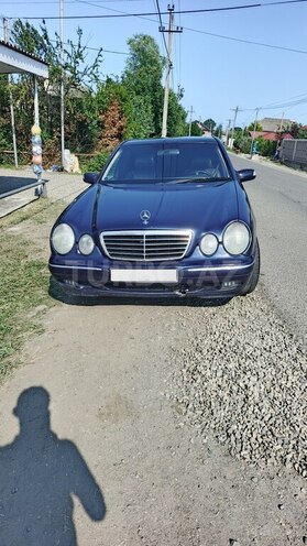 Mercedes E 270 2000, 495,000 km - 2.7 л - Lənkəran