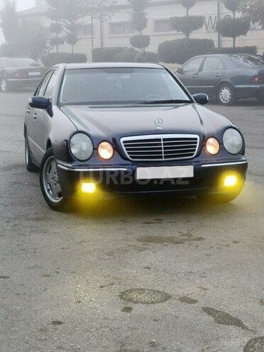Mercedes E 270 2000, 495,000 km - 2.7 л - Lənkəran
