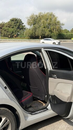 Hyundai Elantra 2017, 157,906 km - 2.0 l - Bakı