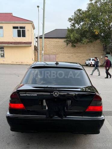 Mercedes C 230 2000, 352,406 km - 2.3 l - Şamaxı