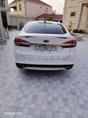 Ford Fusion (North America) 2018, 139,534 km - 2.0 л - Sumqayıt