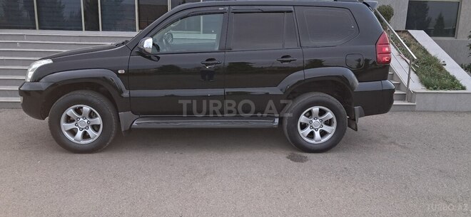 Toyota Land Cruiser Prado 2004, 215,557 km - 4.0 l - Tovuz
