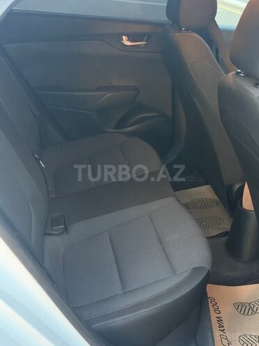 Hyundai Accent 2018, 196,000 km - 1.6 l - Gəncə