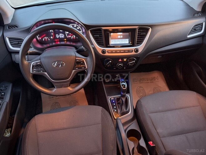 Hyundai Accent 2018, 196,000 km - 1.6 l - Gəncə