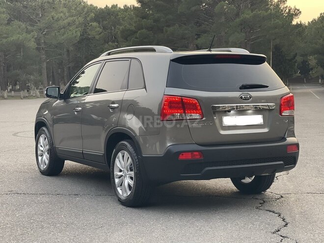 Kia Sorento 2011, 258,500 km - 2.0 l - Sumqayıt