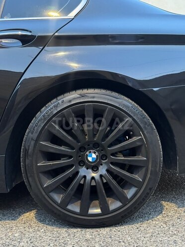 BMW 528 2013, 222,000 km - 2.0 л - Bakı