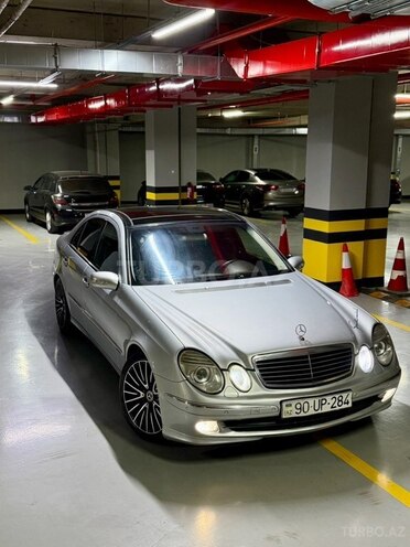 Mercedes E 270 2002, 278,496 km - 2.7 l - Sumqayıt