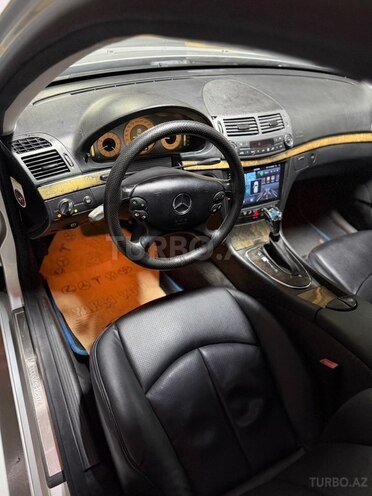 Mercedes E 270 2002, 278,496 km - 2.7 l - Sumqayıt