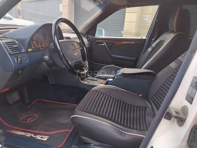 Mercedes C 220 1994, 298,000 km - 2.2 l - Bakı