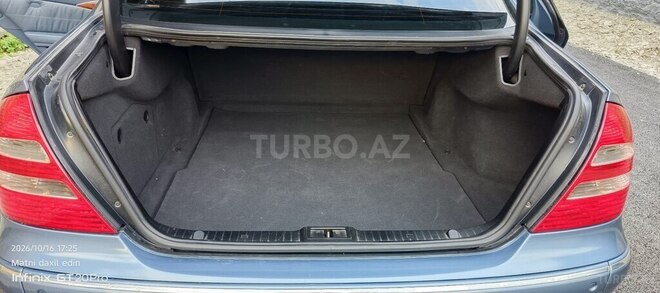 Mercedes E 240 2004, 183,114 km - 2.6 l - Ağdaş