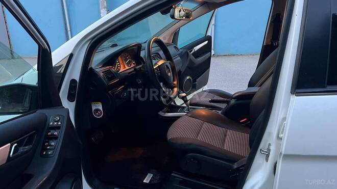 Mercedes B 180 2009, 186,000 km - 1.7 l - Sumqayıt