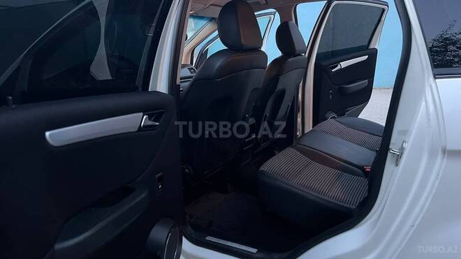 Mercedes B 180 2009, 186,000 km - 1.7 l - Sumqayıt