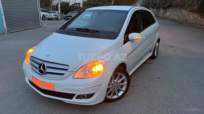 Mercedes B 180 2009, 186,000 km - 1.7 l - Sumqayıt