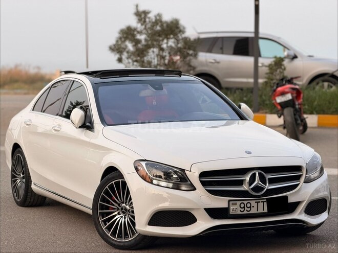 Mercedes C 300 2015, 218,000 km - 2.0 l - Bakı