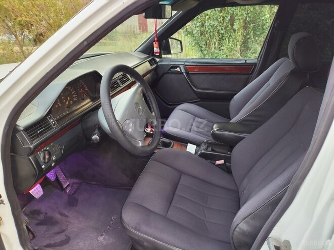 Mercedes 200 E 1994, 432,000 km - 2.0 l - Bakı