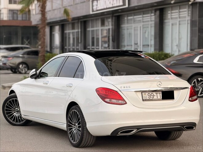 Mercedes C 300 2015, 218,000 km - 2.0 l - Bakı