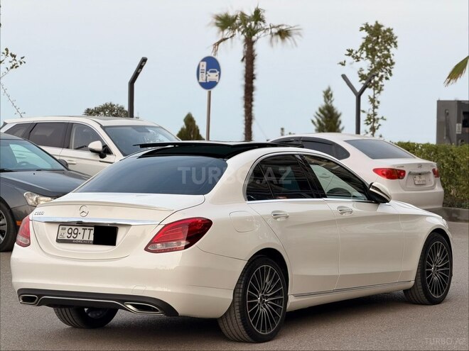 Mercedes C 300 2015, 218,000 km - 2.0 l - Bakı
