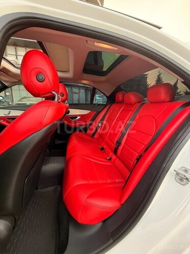 Mercedes C 300 2015, 218,000 km - 2.0 l - Bakı