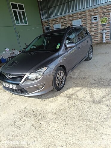 Hyundai i30 2011, 360,000 km - 1.6 l - Biləsuvar