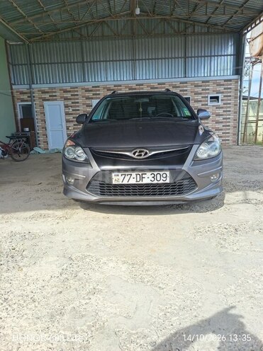 Hyundai i30 2011, 360,000 km - 1.6 l - Biləsuvar