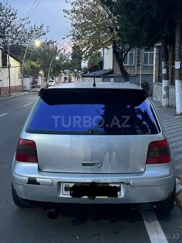 Volkswagen Golf 1999, 396,363 km - 1.6 l - Zaqatala