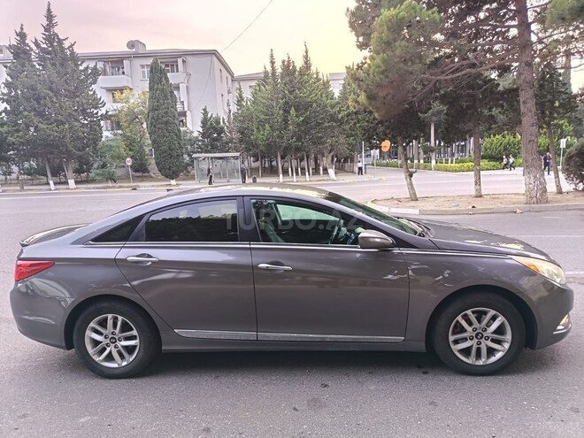 Hyundai Sonata 2012, 263,932 km - 2.0 l - Sumqayıt