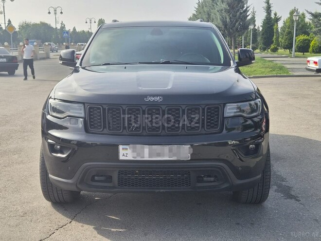 Jeep Grand Cherokee 2012, 220,000 km - 3.6 l - Quba