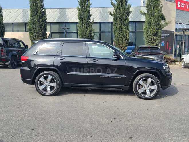 Jeep Grand Cherokee 2012, 220,000 km - 3.6 l - Quba