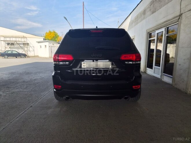 Jeep Grand Cherokee 2012, 220,000 km - 3.6 l - Quba