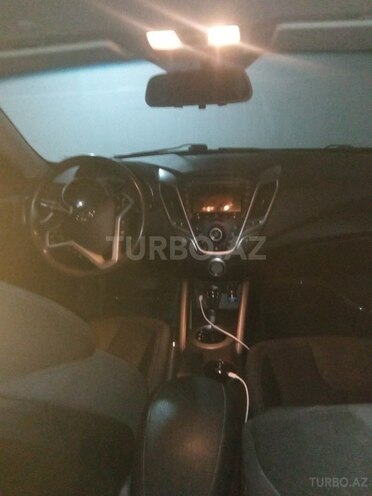 Hyundai Veloster 2011, 158,000 km - 1.6 л - Bakı