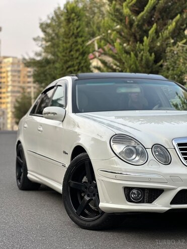 Mercedes E 240 2002, 276,000 km - 2.6 л - Bakı