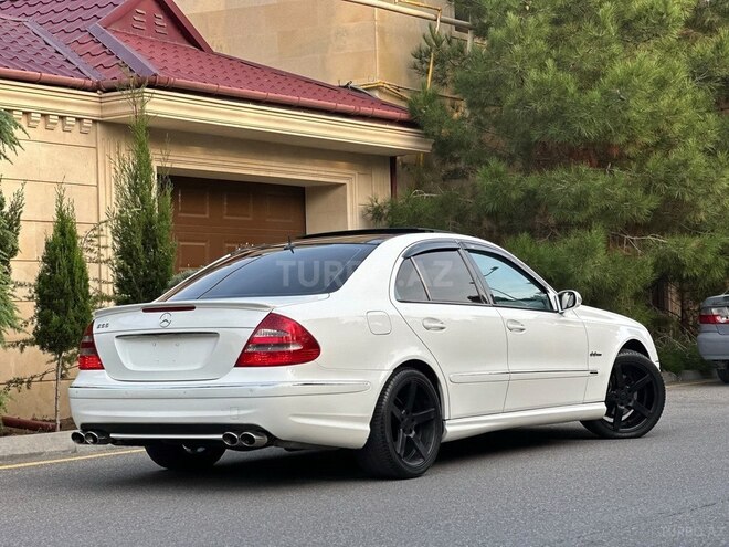 Mercedes E 240 2002, 276,000 km - 2.6 л - Bakı