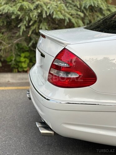 Mercedes E 240 2002, 276,000 km - 2.6 л - Bakı