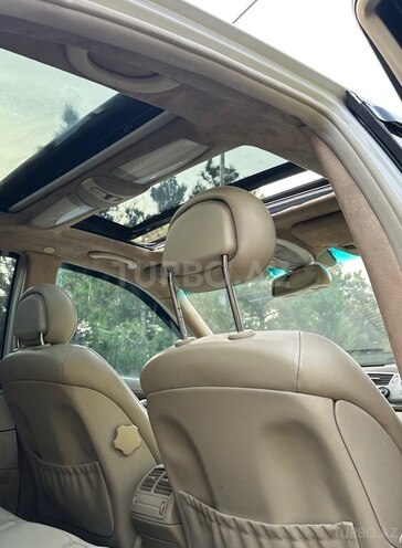 Mercedes E 240 2002, 276,000 km - 2.6 л - Bakı
