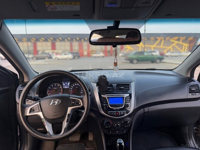 Hyundai Accent 2011, 175,000 km - 1.4 l - Bakı