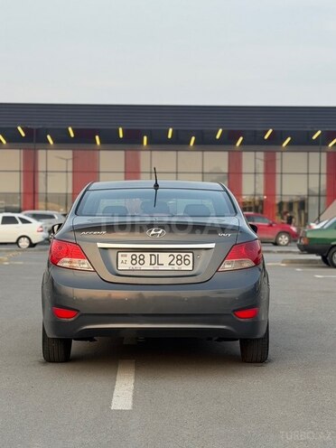 Hyundai Accent 2011, 175,000 km - 1.4 l - Bakı