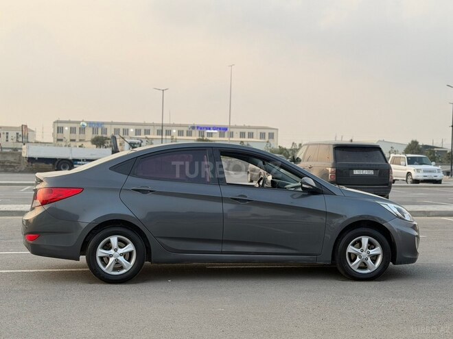 Hyundai Accent 2011, 175,000 km - 1.4 l - Bakı