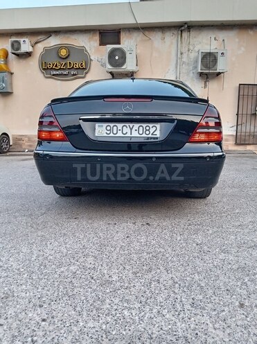 Mercedes E 270 2004, 453,886 km - 2.7 л - Sumqayıt