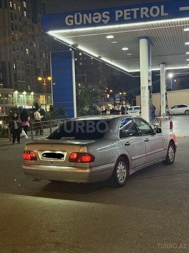 Mercedes E 240 1999, 333,915 km - 2.4 л - Bakı
