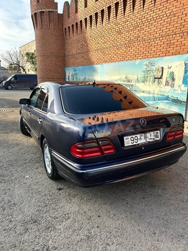 Mercedes E 270 2000, 557,000 km - 2.7 л - Gəncə