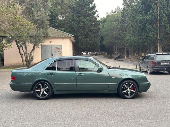 Mercedes E 230 1996, 304,000 km - 2.3 l - Sumqayıt