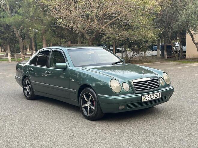 Mercedes E 230 1996, 304,000 km - 2.3 l - Sumqayıt