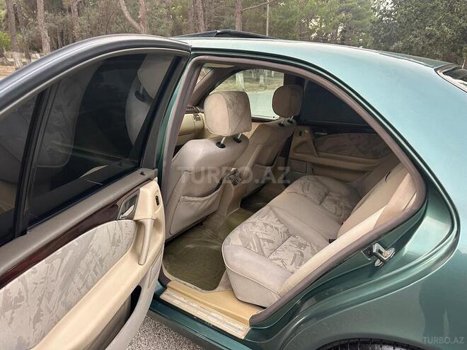 Mercedes E 230 1996, 304,000 km - 2.3 l - Sumqayıt