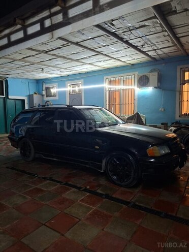 Mercedes C 200 2000, 483,400 km - 2.0 l - Xırdalan