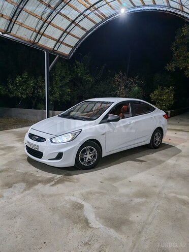 Hyundai Accent 2016, 159,347 km - 1.6 л - Zərdab